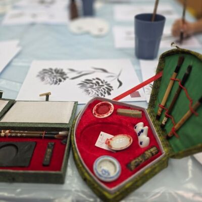Edukacija „Gamtos pasakojimai tušu – atrask japonišką sumi-e“