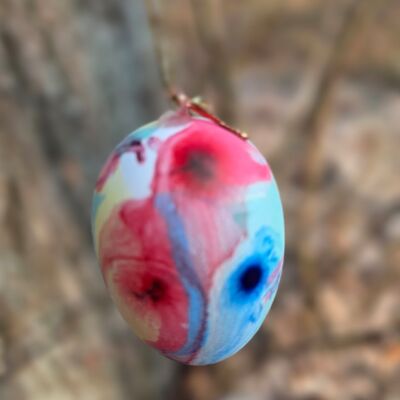 Kiaušinis margintas Ebru technika